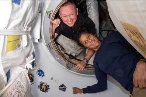 Astronautas de la NASA están varados en el espacio por fallas en la cápsula Boeing