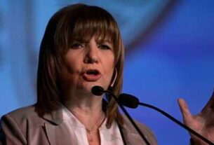 Patricia Bullrich remarcó la importancia de la “confianza” y la “ética” tras la renuncia de Adorni