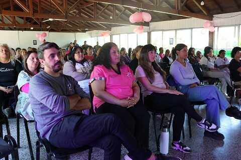 Jornada de concientización y prevención sobre el cáncer de mama