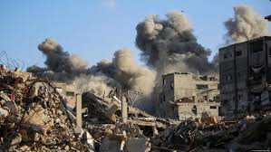 Israel lanzó nuevos ataques contra Gaza y suspendió la ayuda humanitaria