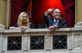 Karina Milei y Adorni asisten a la jura de Bullrich en el Senado