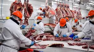 El gremio de la carne acordó una paritaria por encima del 1% que fijó el Gobierno