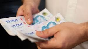 El Gobierno definirá el aumento del Salario Mínimo Vital y Móvil por decreto