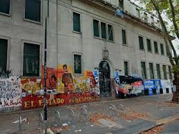 Grave amenaza obliga a cerrar las puertas de la Facultad de Artes de la UNLP: «Voy a fusilarlos a todos»