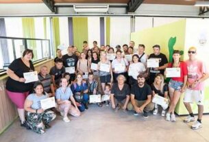 Entrega de diplomas en Bromatología