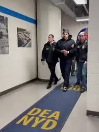 Las primeras imágenes de Nicolás Maduro en las oficinas de la DEA en Nueva York