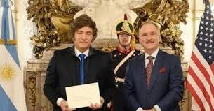 Milei recibió al embajador estadounidense, Peter Lamelas, en medio del conflicto en Medio Oriente