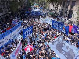 Le prohibieron la entrada a estadios a manifestantes contra la reforma laboral