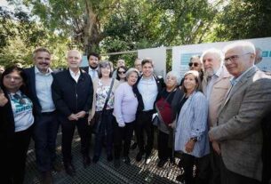 Kicillof visitó el Espacio para la Memoria en el ex-centro clandestino de detención “Destacamento Arana”