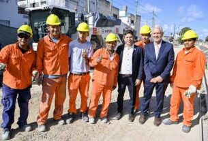 Kicillof y Alak recorrieron las obras de la Avenida 60 en Los Hornos