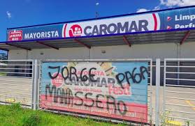 Cadena de supermercados mayoristas entró en concurso preventivo en medio de despidos y cierres de sucursales