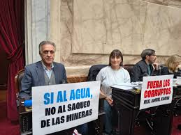 Romina Del Plá: “Solo el Frente de Izquierda se opone consecuentemente al lobby megaminero”