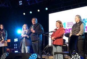 “Mientras Milei destruye la vitivinicultura, en la Provincia la sostenemos y crece con más producción, trabajo e identidad propia”