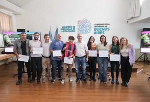 La Provincia entregó certificados de cursos de formación en oficios