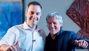 Los detalles de los contratos que la productora del amigo de Adorni firmó con la TV Pública