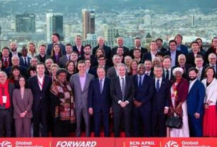 Kicillof participó de la cena de líderes que se reunieron en la Movilización Global Progresista