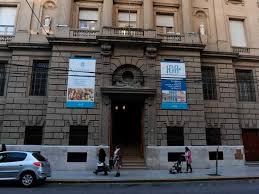 Secuestran armas y réplicas tras amenazas en escuelas de Belgrano, Núñez, Recoleta y Nueva Pompeya