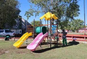 Barrio 5 de Mayo: nuevos juegos para la plaza del 53
