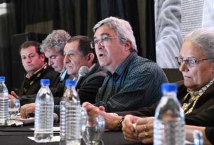 “El Estado nacional tiene que destinar los impuestos que recauda para obras hídricas y viales”