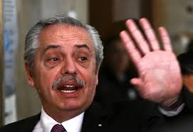 La Cámara Federal de Casación anuló el procesamiento de Alberto Fernández en el caso Seguros