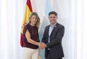 Kicillof se reunió con la vicepresidenta Yolanda Díaz y mantuvo un encuentro con empresarios