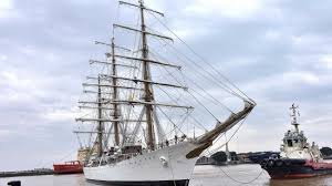 La Fragata Libertad inició este sábado su 54° viaje de instrucción desde el Apostadero Naval Buenos Aires