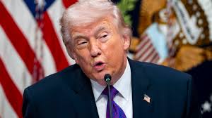 Trump anuncia que extenderá el alto el fuego con Irán pero mantendrá el bloqueo naval