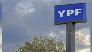 La Corte Suprema falló a favor de YPF y declaró inconstitucional un impuesto de Chubut por discriminación fiscal