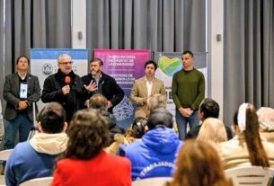 General Rodríguez: La Provincia entregó más de 100 escrituras y finalizó obras