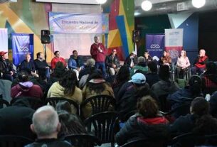 Javier Rodríguez encabezó la apertura del ENCOOP 2026 y visitó el primer establecimiento charcutero habilitado en la ciudad