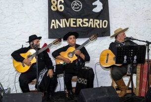Felices 86 años, La Montonera