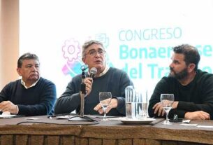 Javier Rodríguez encabezó junto a Walter Correa y Augusto Costa el primer Consejo Bonaerense del Trabajo
