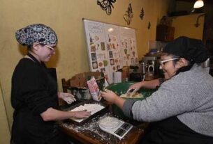 Desarrollo de la Comunidad acompaña a cooperativa de jóvenes con discapacidad en Quilmes