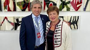 Luis Caputo celebró la aprobación del FMI para girar 1.000 millones de dólares a la Argentina