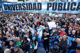 El Gobierno calificó a la Marcha Universitaria de “opositora” y desmintió las acusaciones por falta de pago