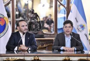 Kicillof suscribió convenios de cooperación con el gobernador Juan Pablo Valdés