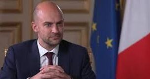 Francia prohíbe la entrada al ministro de Finanzas de Israel