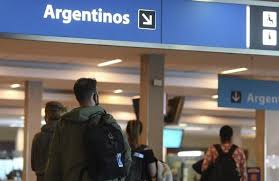 El “turismo” registró un déficit de US$3.184 millones en el primer trimestre de 2026