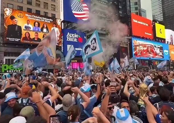 Espectacular banderazo argentino en Nueva York