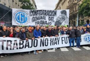 Arranca el plan de lucha de la CGT: hoy marcha junto a las dos CTA, UTEP y jubilados