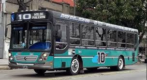 El Gobierno flexibilizó normas para el funcionamiento de colectivos con más de 10 años de uso
