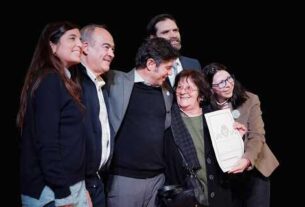 Kicillof entregó viviendas y escrituras a familias de Tapalqué