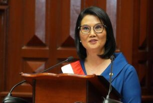 Keiko Fujimori asumió la presidencia de Perú y prometió combatir la corrupción