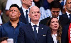 Crisis en la FIFA: renunció un asesor clave de Gianni Infantino en medio del conflicto con UEFA y difundió una fuerte carta