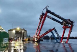 Derrumbe parcial en un sector del muelle de Exolgan en Dock Sud por el temporal