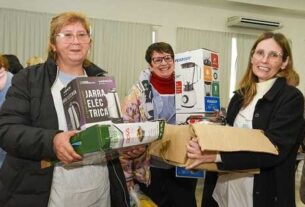 Fortalecimiento del SAE: La Provincia entregó equipamiento escolar en Junín