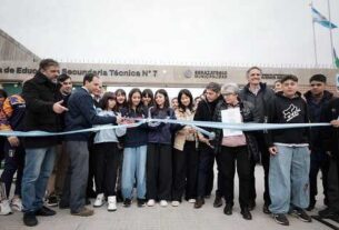 Kicillof inauguró el nuevo edificio de la Escuela Técnica N° 7 de Hudson