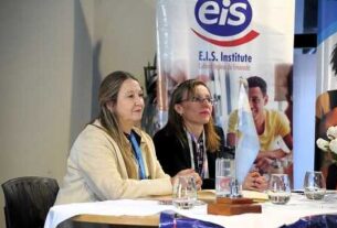 Jornada junto a EIS Institute, Anglia ESOL Examinations y Chichester College