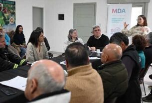 Javier Rodríguez anunció la quinta convocatoria del Programa de Fomento de la Fruticultura Bonaerense