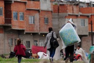 La pobreza frenó su baja y volvió a aumentar en el primer trimestre de 2026, según la UCA